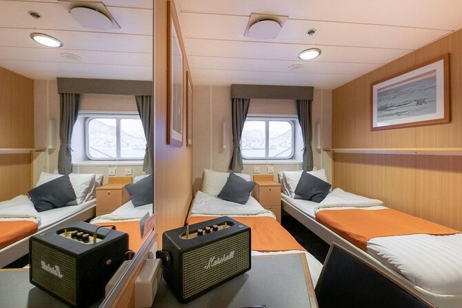 24hr Northern Lights & Whale Watching Cruise - What the food and onboard comfort are like