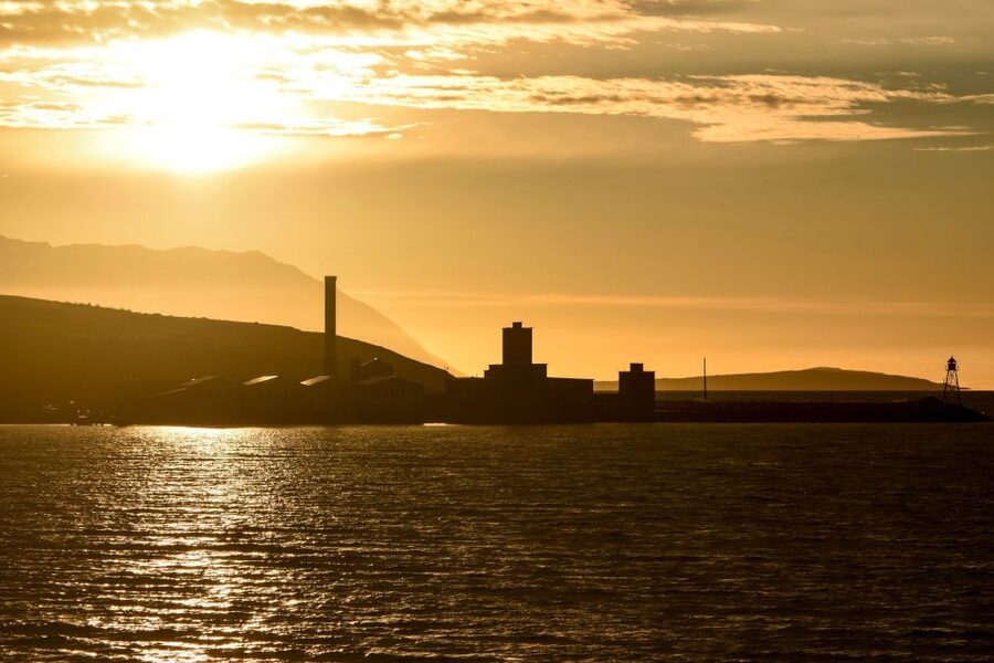 Akureyri: Whale Watching in the Midnight Sun - Who will get the most from this experience