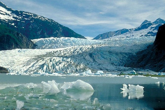 Best of Juneau: Mendenhall Glacier, Whale Watching and Salmon Bake - Timing, transport, and ship-day planning