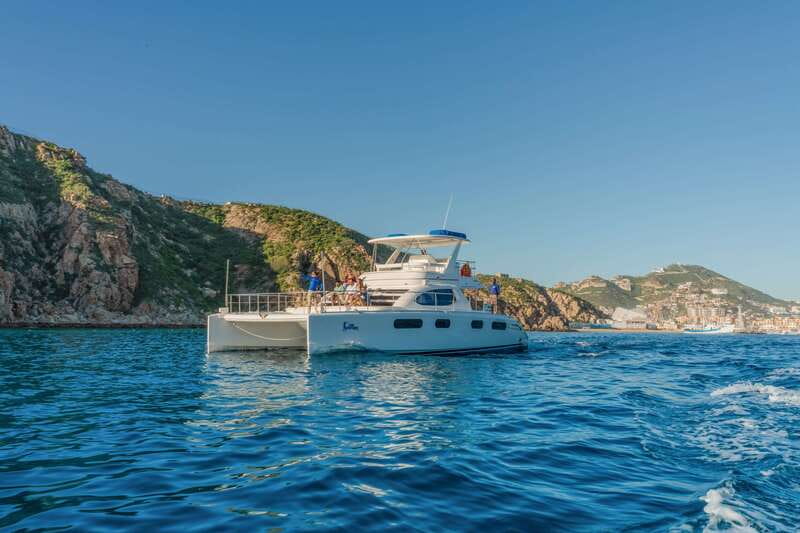 Cabo San Lucas: Luxury Catamaran Whale Watching Experience - Appetizers, open bar, and the practical comfort factor