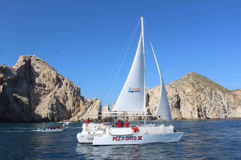Cabo San Lucas: Whale Watching Experience on Catamaran - How the tour handles Cabo’s famous sights