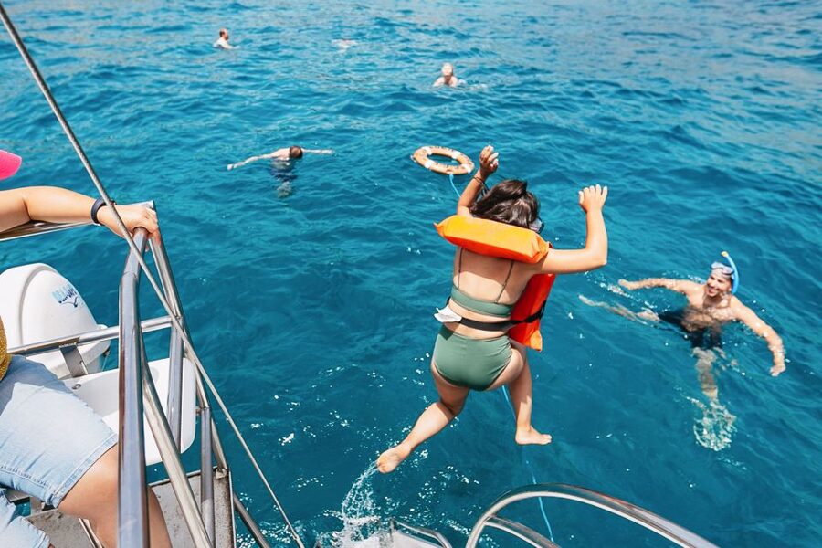 Costa Adeje: Whale Watching Catamaran Tour with Drinks - A responsible way to watch wild animals