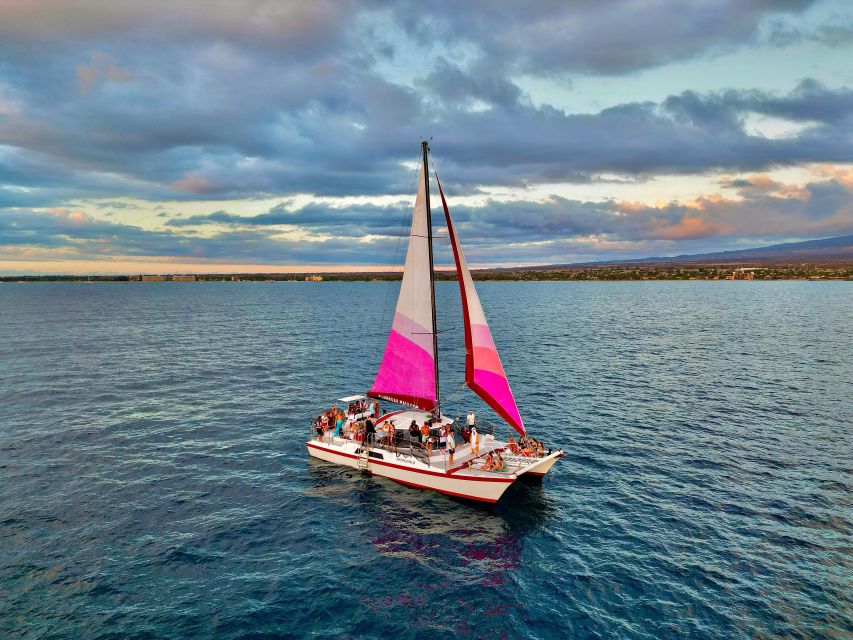 From Maalaea: Whale Watching Catamaran Cruise with Drinks - Listening below the surface
