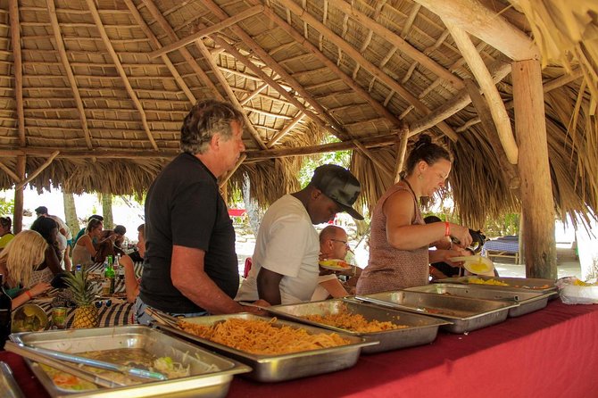 Humpback whales Watching + Samana Eco-Tour - The day’s biggest strengths and weak spots