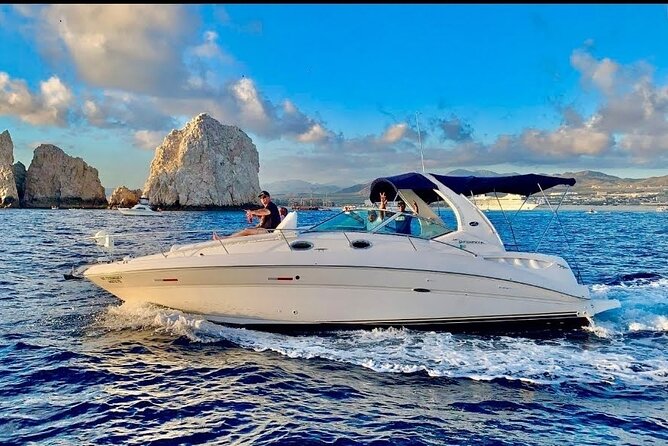 Los Cabos Private Yacht Whale Watching & Drinks - Up to 18 Guests - The Arch, beaches, and Cabo’s famous rock scenery