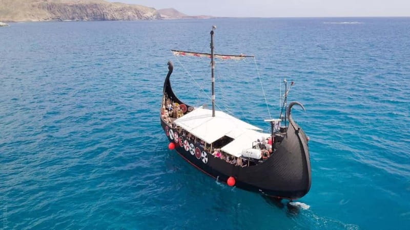 Los Cristianos: Viking Cruise Whales & Dolphins Watching - The 15-minute photo stop and Viking welcome