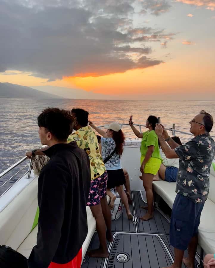 Maui: Sunrise Whale Watch - The views beyond the whales