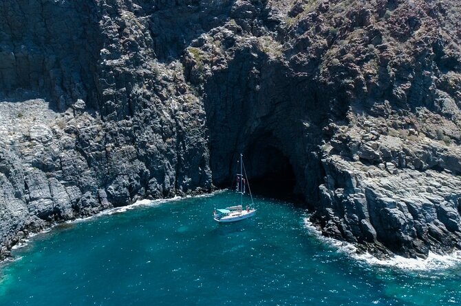 Ocean Pack Tenerife Jet Ski and Yacht Whale Watching - What the small group size means