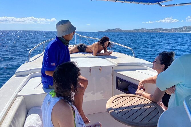 Private Whale Watching in San Jose Del Cabo snack,drinks,Warranty - What You Pay for at $200 Per Person