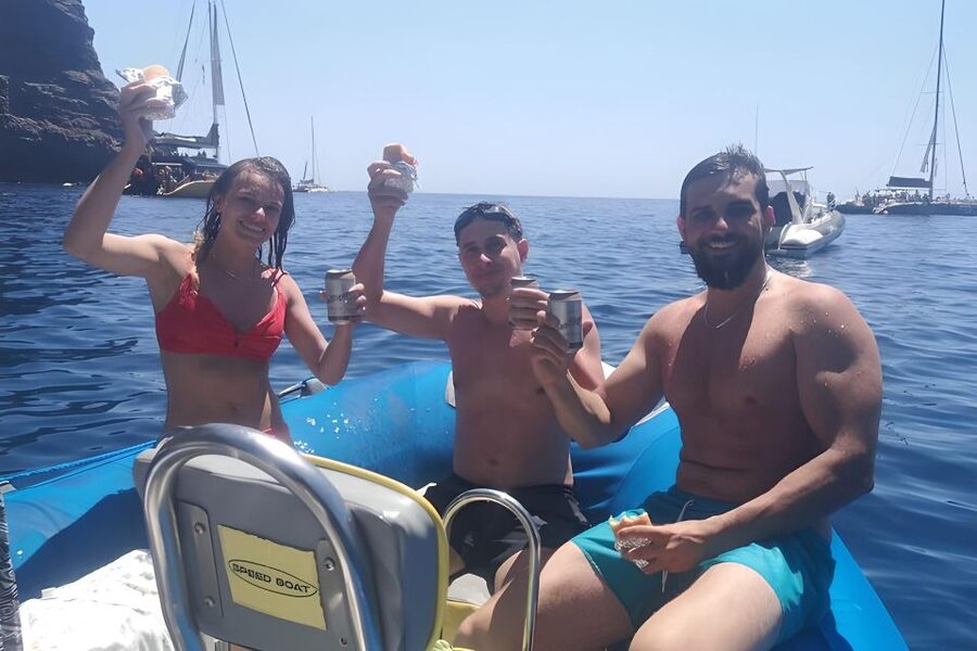 Puerto Colon: Dolphin and Whale Watching Speedboat Cruise - The bay stop for swimming and snorkeling