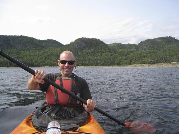 Québec City: Whale Watching Tour with Bus Transportation - Baie-Sainte-Catherine and your hour before boarding