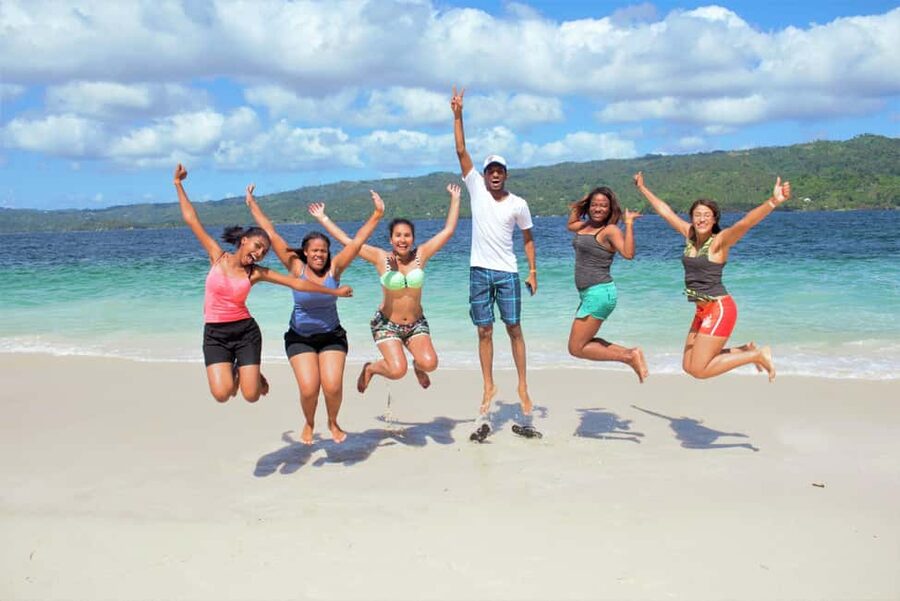 Samana: Whale Watching and Cayo Levantado Full Day Tour - What the $77 price really covers