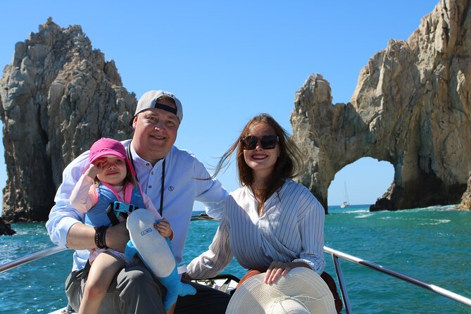 Sunrise Whale Watching boat tour with marine biologist - Snorkeling in the bay and seeing reef fish
