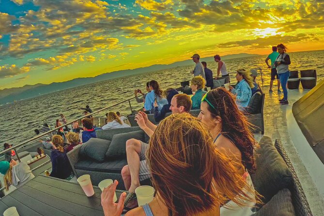 Sunsets and Whales Mega Yachts ALL INCLUSIVE: Puerto Vallarta - Is $80 a good value?