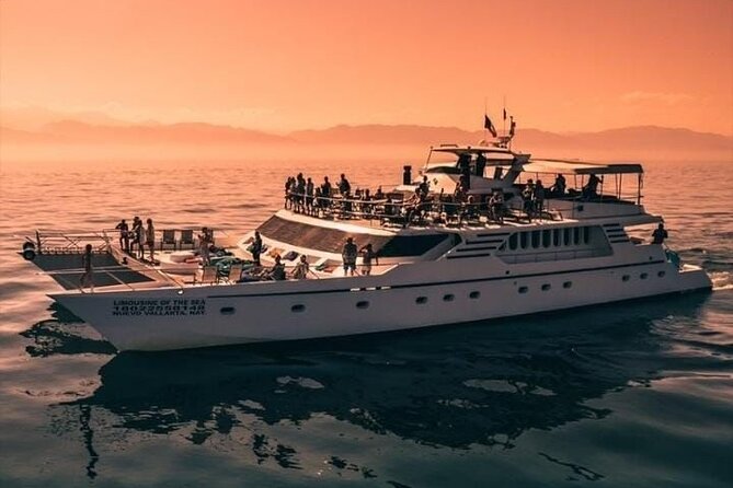 Sunsets and Whales Mega Yachts ALL INCLUSIVE: Puerto Vallarta - What happens on the water in Banderas Bay