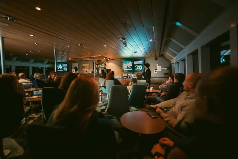 Tromsø: 24hr Northern Lights & Whale Watching Cruise - Four hours with whales near Skjervøy