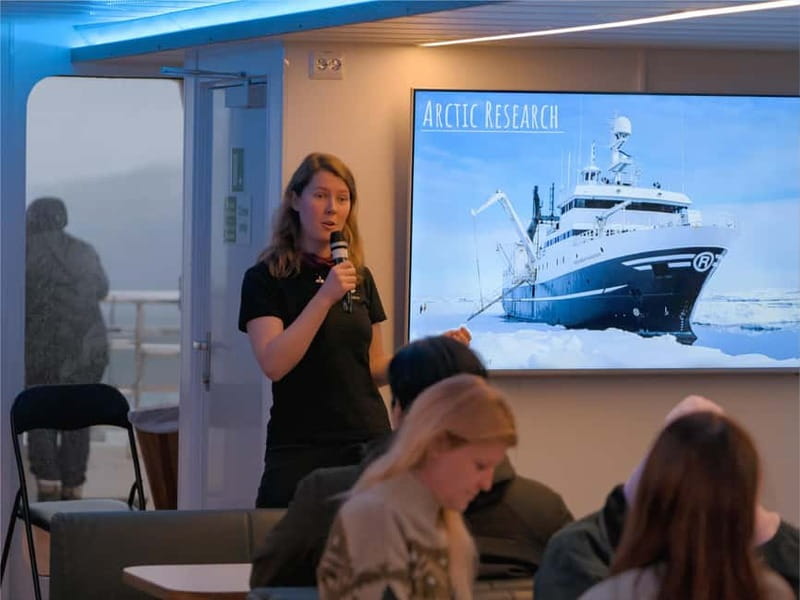 Tromsø: Whale Watching on hybrid boat with scenic bustrip - Is $208 good value?