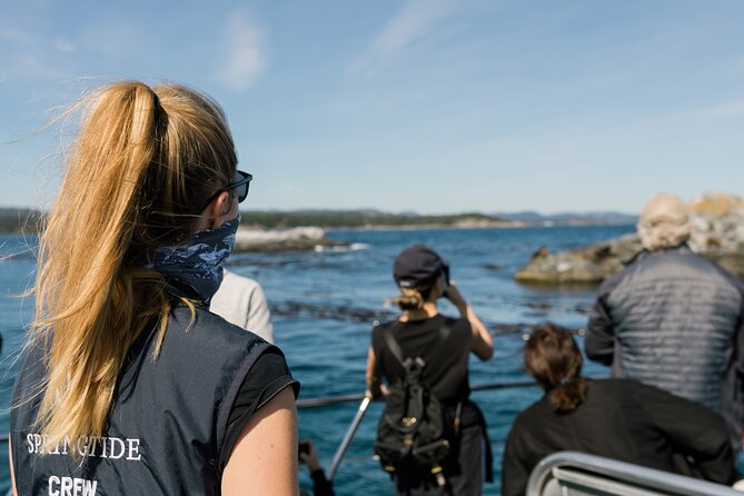 Victoria Whale Watch Tour - Weather, clothing, and comfort on the water