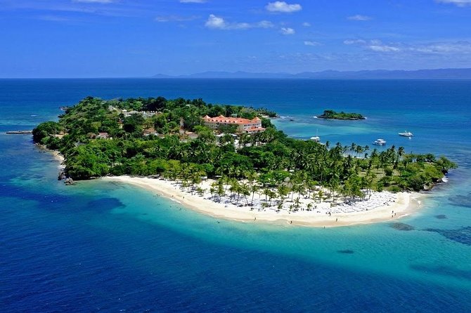 Whale Watching and Bacardi Island day trip from Punta Cana - Cayo Levantado offers a proper pause